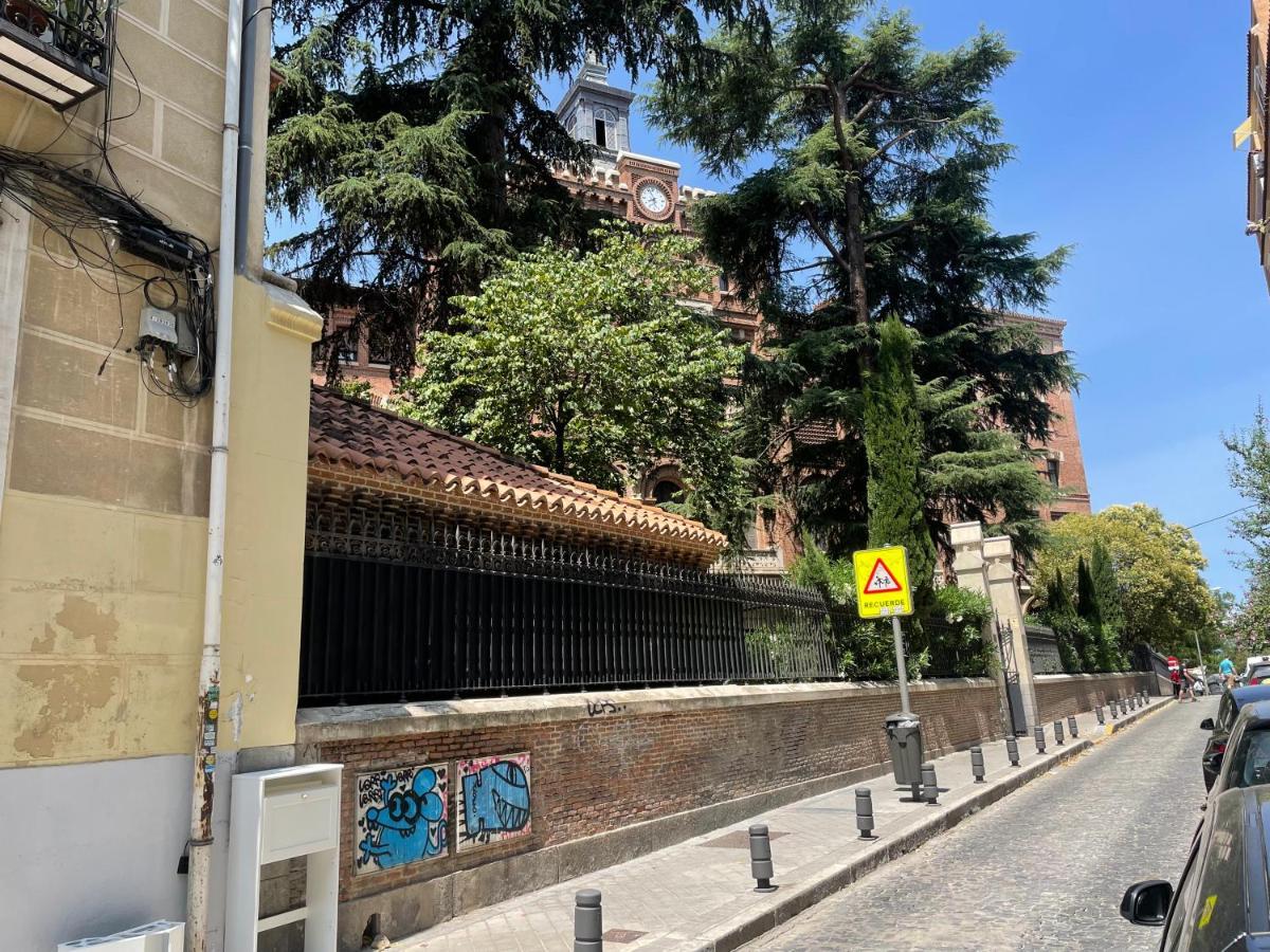 شقة San Buenaventura Vistillas Apartamento Para Dos مدريد المظهر الخارجي الصورة