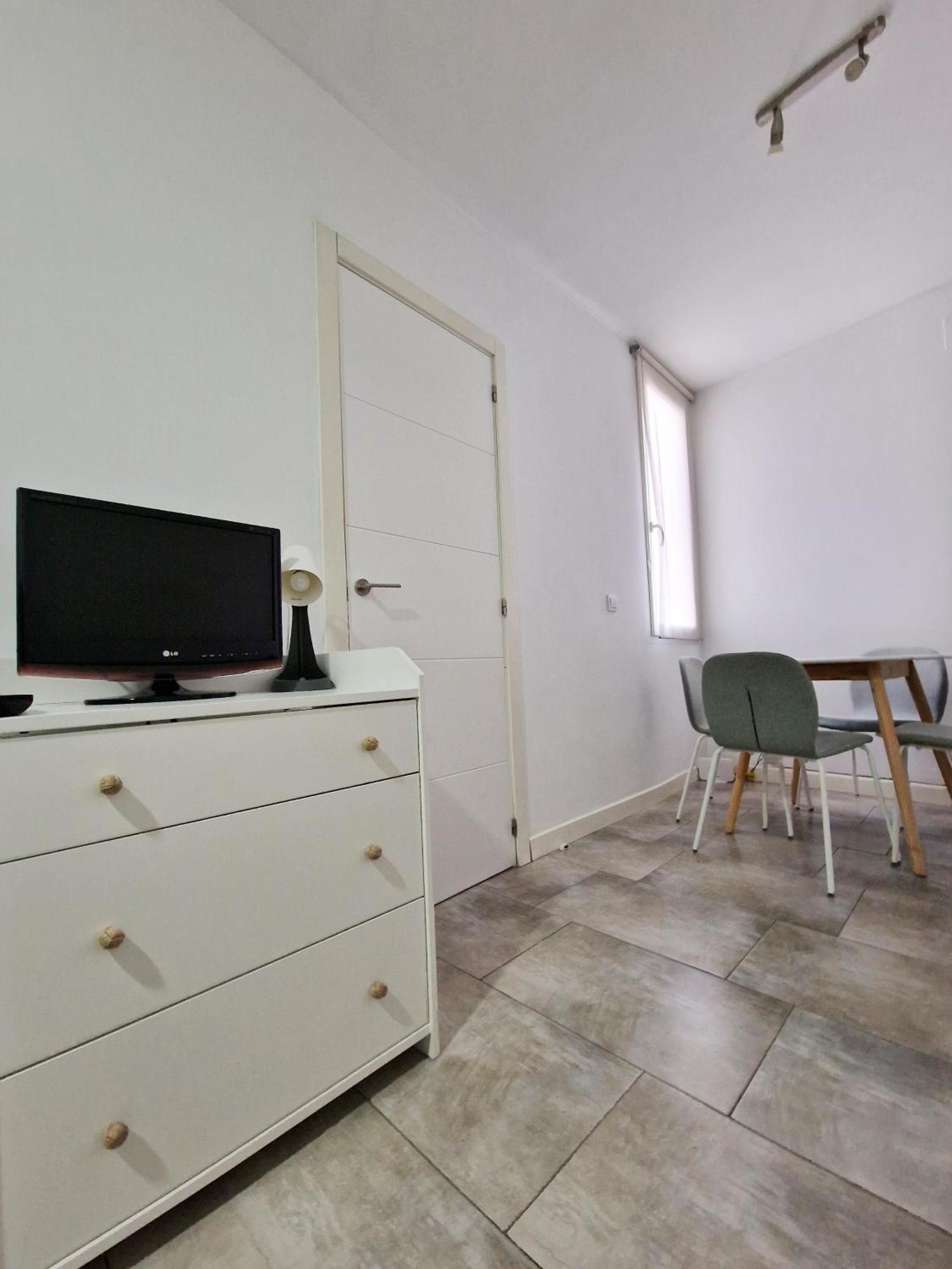 شقة San Buenaventura Vistillas Apartamento Para Dos مدريد المظهر الخارجي الصورة