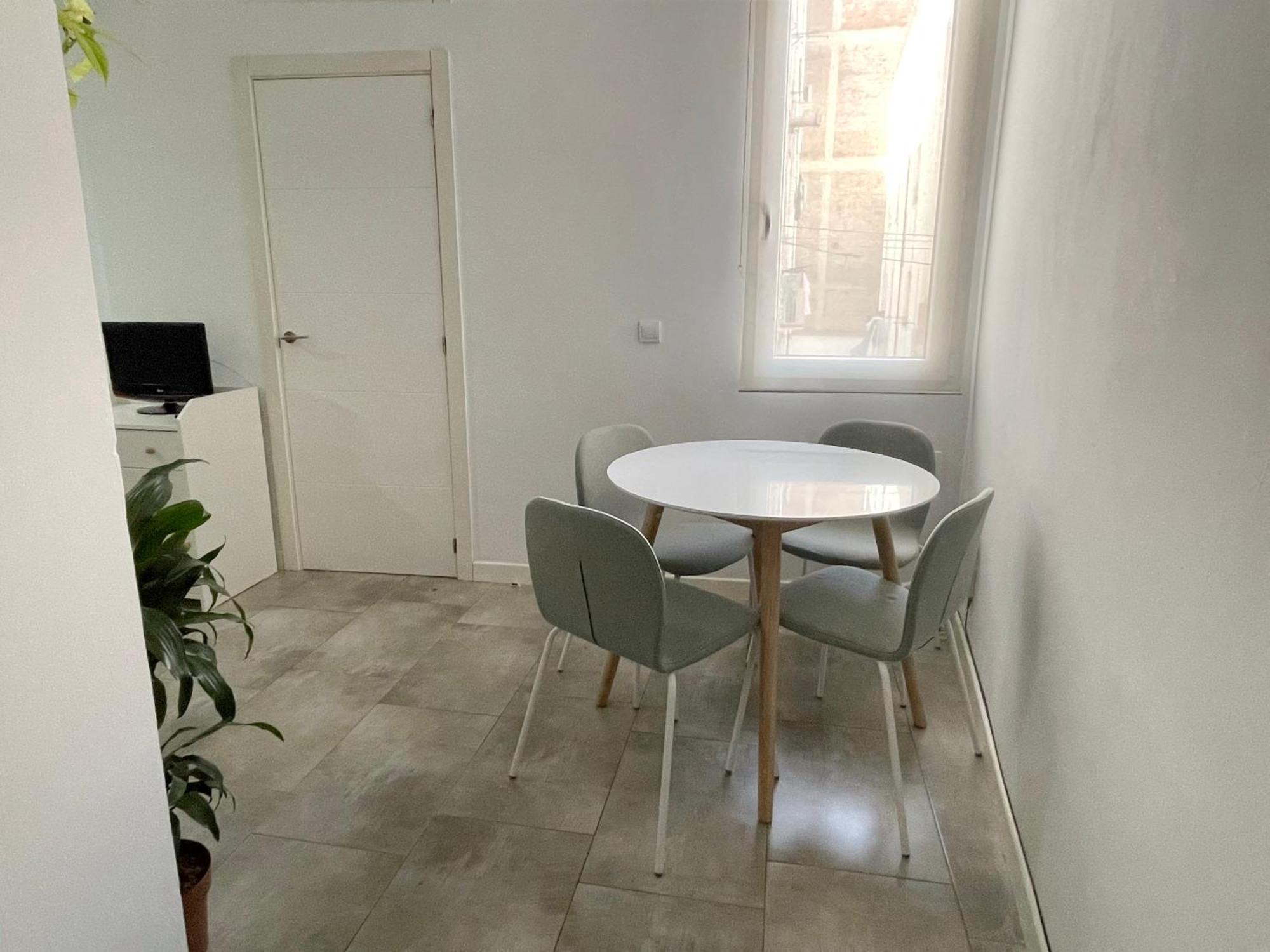 شقة San Buenaventura Vistillas Apartamento Para Dos مدريد المظهر الخارجي الصورة